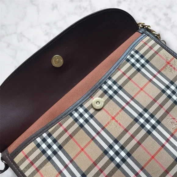 Burberry Haymarket check bag - Picture 10 of 15